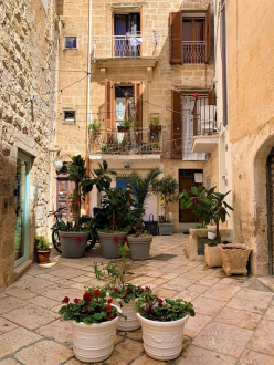Uliczki starego miasta - Polignano a Mare