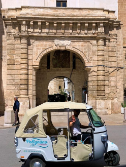 Brama Arco Marchesale - Polignano a Mare