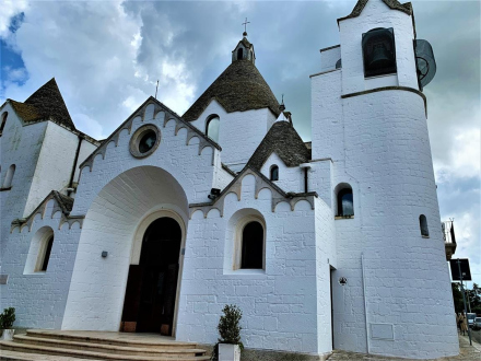 Kościół św. Antoniego z Padwy - Alberobello