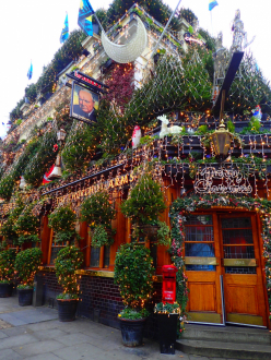 Kawiarnia The Churchil Arms