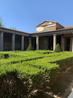 Pompeje