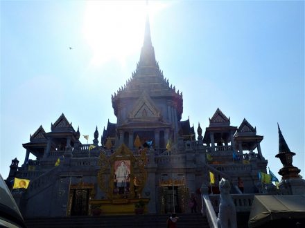 Wat Traimit